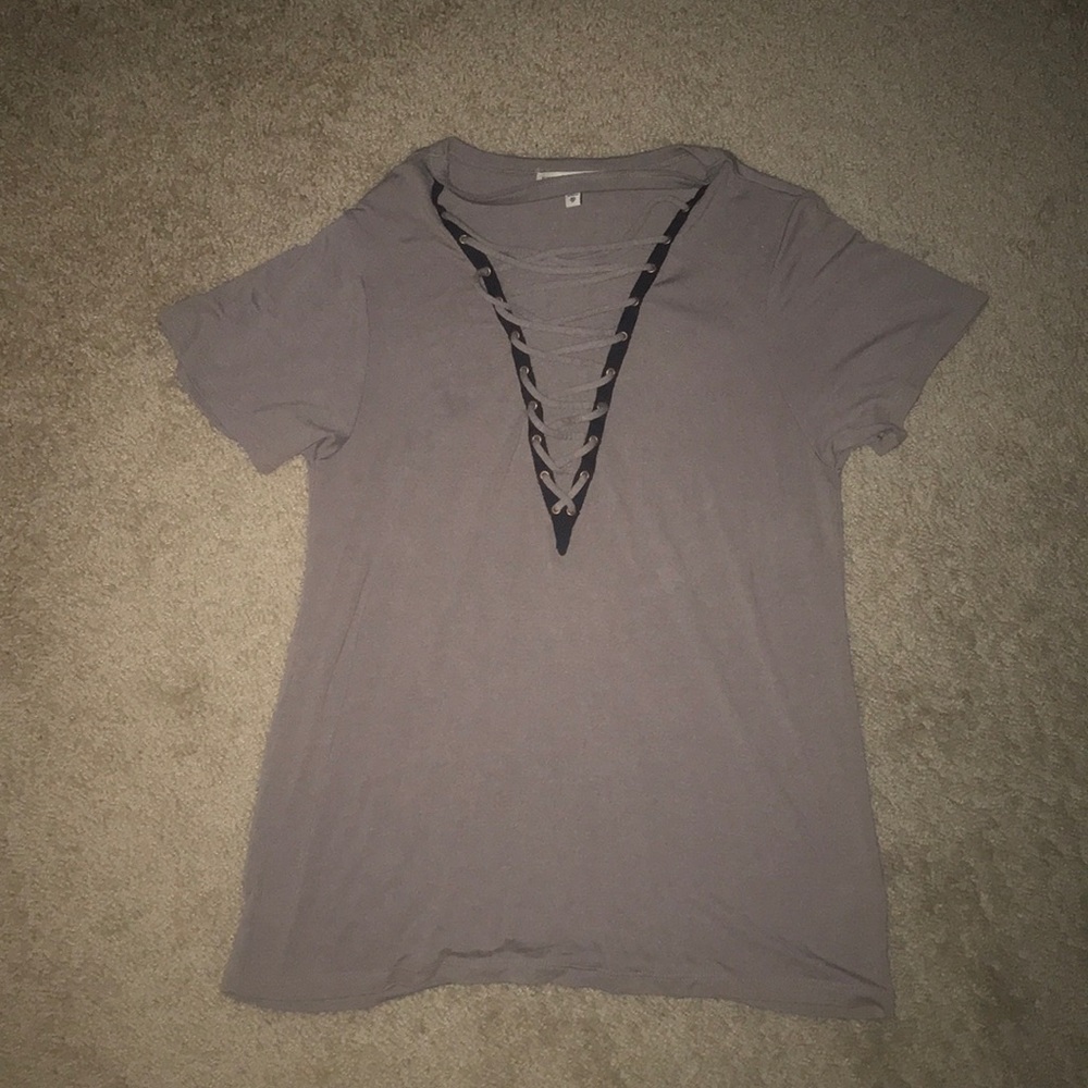 Lace up tee